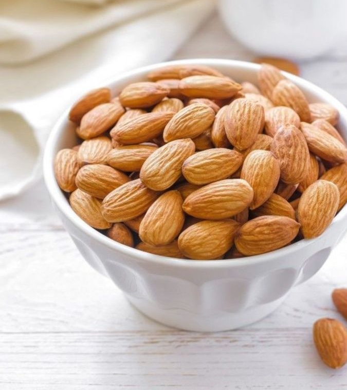 تصویر 2 از فروش بادام درختی با بسته‌ بندی سفارشی از باغات فارس
