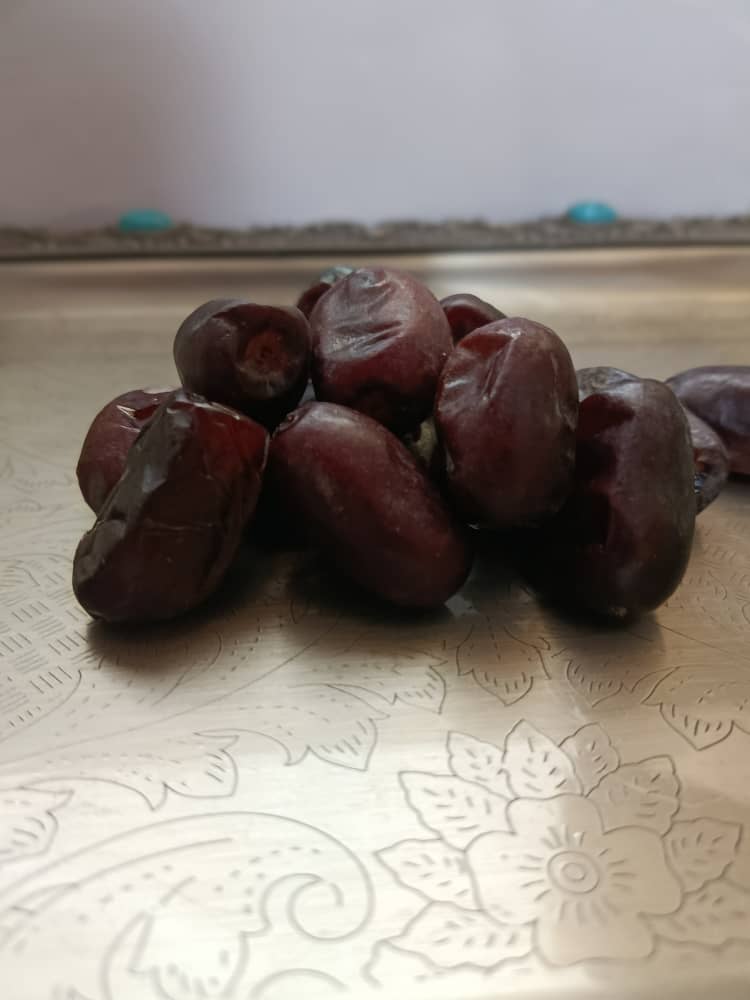 تصویر 4 از فروش بی‌ واسطه خرمای مضافتی جیرفت + قیمت