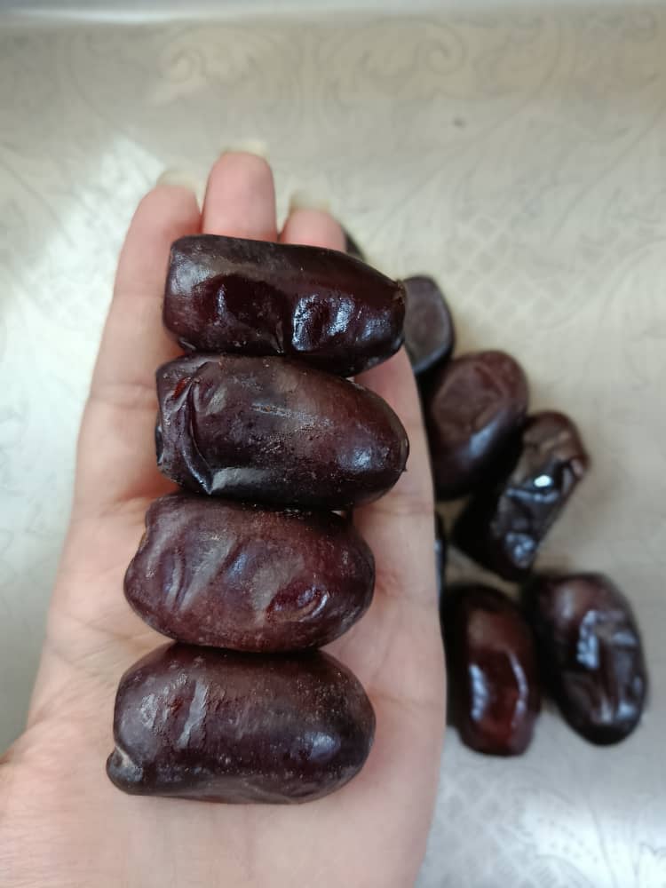 فروش مستقیم خرمای مضافتی رستم‌ آباد بم + فروش بی‌ واسطه