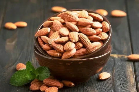 تصویر 3 از قیمت خرید بادام درختی تازه با فروش عمده