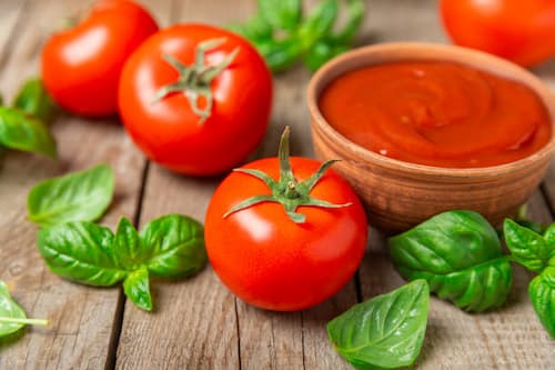 تصویر 1 از قیمت خرید رب گوجه فرنگی فامیلا + فروش ویژه