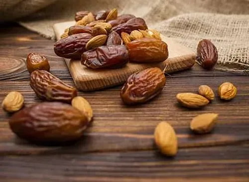 تصویر 1 از خرید خرمای صادراتی کبکاب + قیمت فروش استثنایی