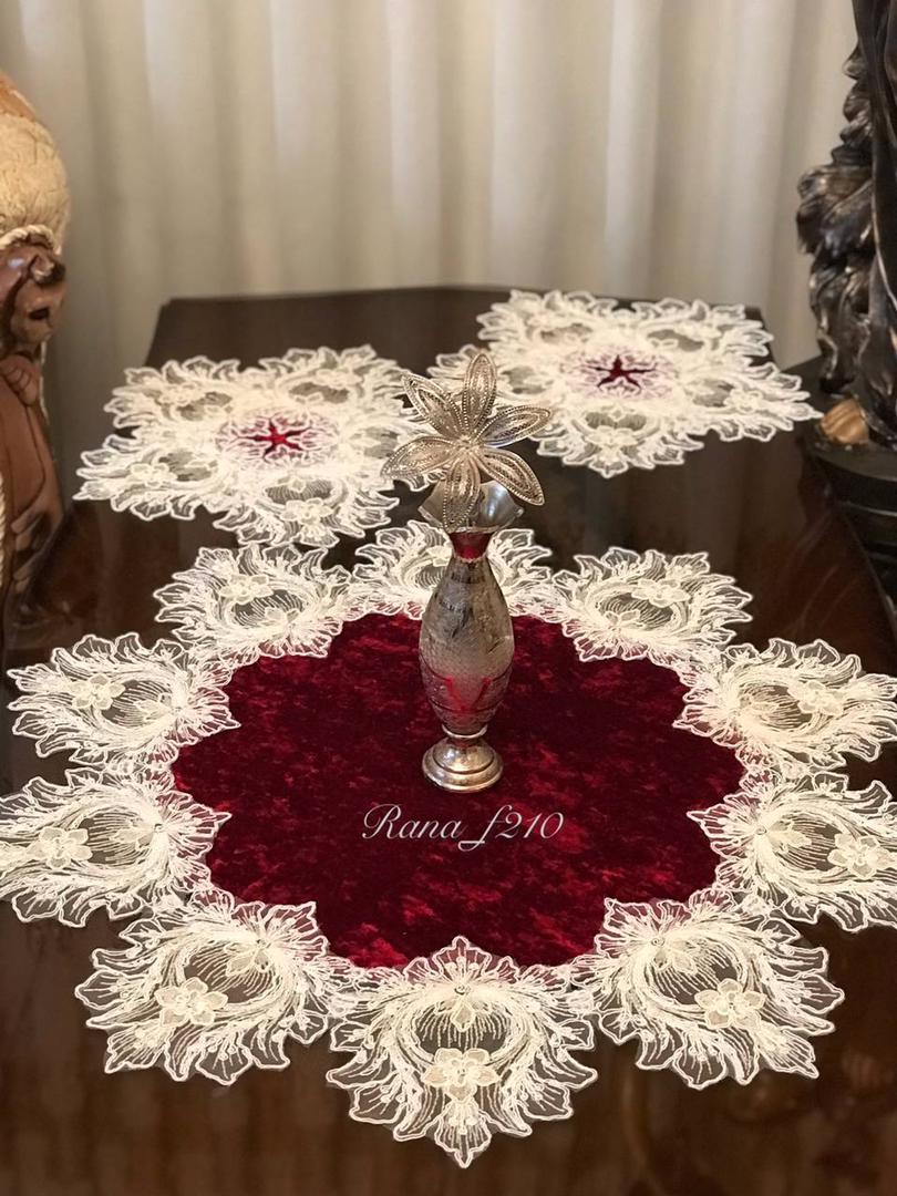 تصویر 1 از فروش ست رومیزی گرد مخمل پتینه، با دانتل ترک اصل