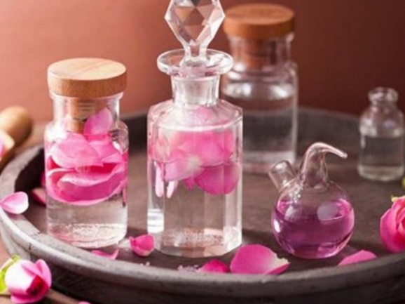 قیمت خرید اسانس گل محمدی اصل + ارسال فوری و مطمعن