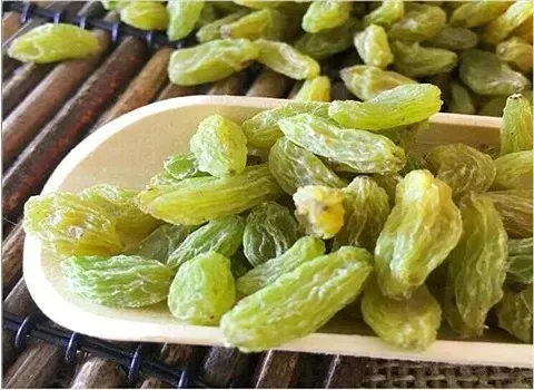 تصویر 4 از خرید و قیمت کشمش سبز ملایر + فروش عمده