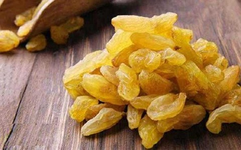 تصویر 4 از قیمت خرید کشمش بی‌ دانه طلایی با فروش عمده