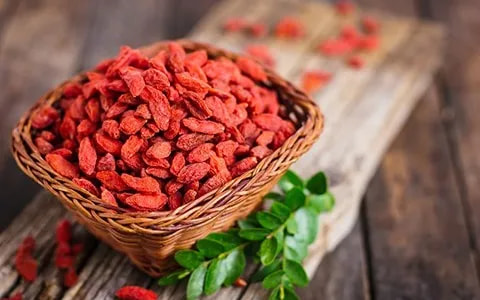 تصویر 1 از خرید و قیمت زرشک قرمز پلویی + فروش عمده