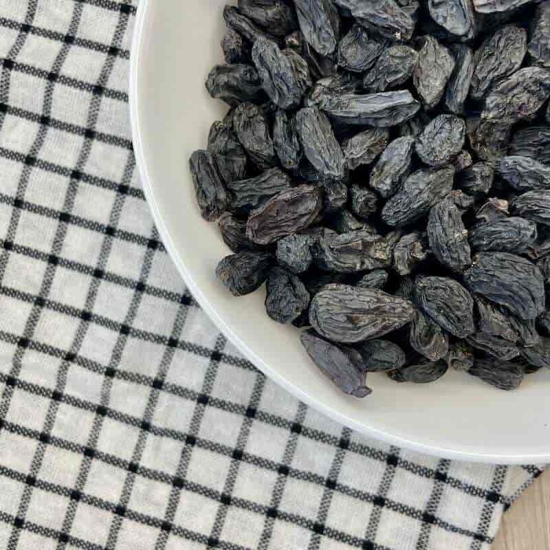 تصویر 2 از معرفی کشمش سیاه درشت + بهترین قیمت خرید