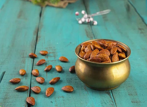 تصویر 1 از قیمت خرید مغز بادام + فروش ویژه