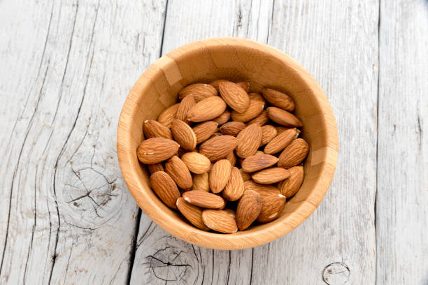 تصویر 2 از قیمت مغز بادام درجه یک + خرید باور نکردنی
