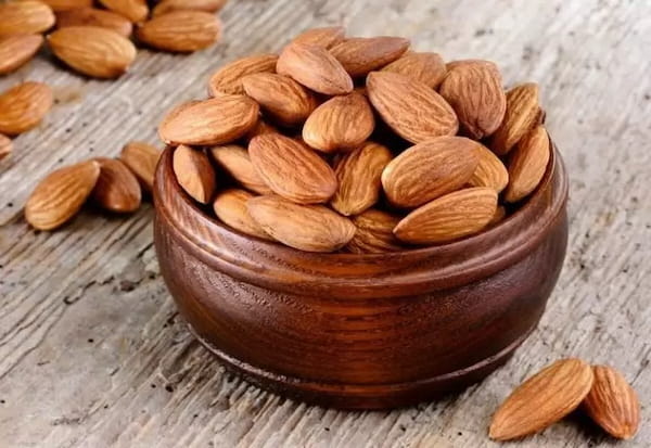 تصویر 1 از قیمت مغز بادام درختی + خرید باور نکردنی