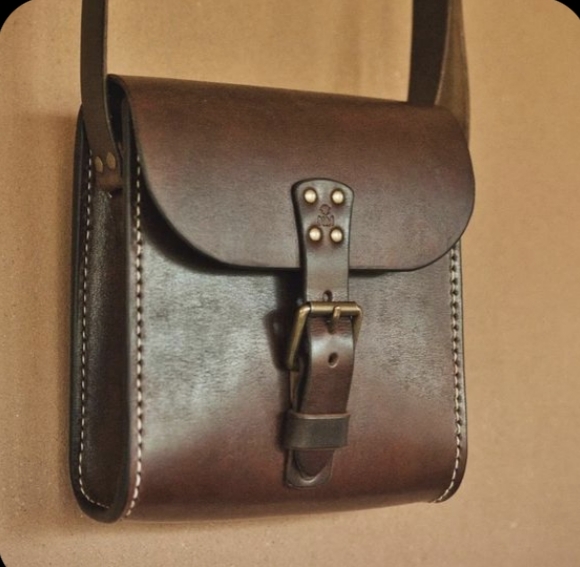 تصویر 4 از فروش ویژه + قیمت استثنائی کیف چرم اسپرت