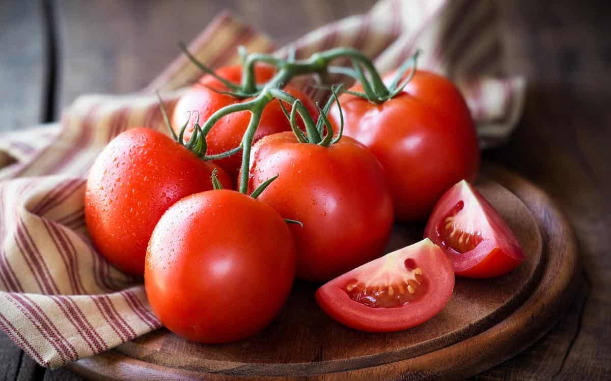 تصویر 1 از رب گوجه فرنگی رنگ ناب خوراک