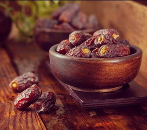 قیمت خرما کبکاب سطل ۲ کیلویی + خرید با کیفیت
