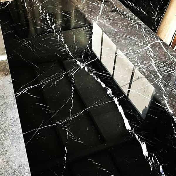 خرید و قیمت سنگ گرانیت مشکی رگه دار + فروش عمده