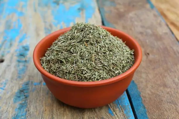 تصویر 1 از قیمت خرید آویشن شیرازی عمده به صرفه و ارزان