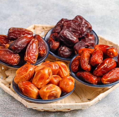 تصویر 1 از قیمت خرید عمده خرمای زاهدی استان بوشهر + ارزان و به صرفه