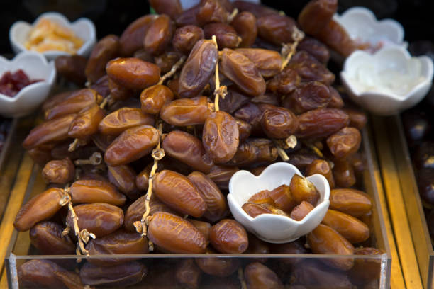 تصویر 1 از قیمت خرما زاهدی درجه یک + فروش عمده