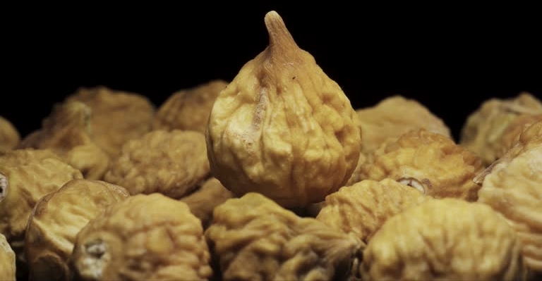 تصویر 3 از قیمت خرید انجیر خشک نی ریز + فروش ویژه