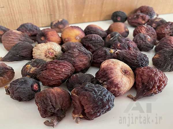 تصویر 1 از قیمت خرید انجیر سیاه خشک عمده به صرفه و ارزان