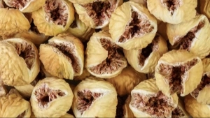تصویر 4 از فروش عمده انجیر خشک صادراتی ایران + مقرون به صرفه