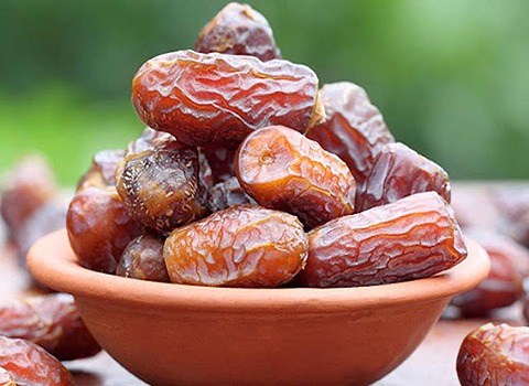 تصویر 5 از قیمت خرید خرما پیارم اعلا در شیراز