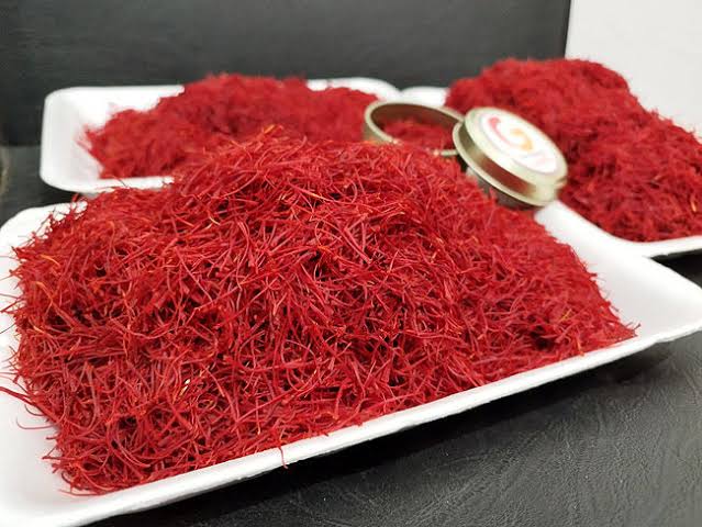 تصویر 2 از قیمت زعفران ۱ مثقال بهسود