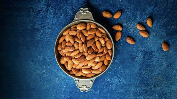 تصویر 4 از فروش بادام مامایی سامان + قیمت خرید به صرفه