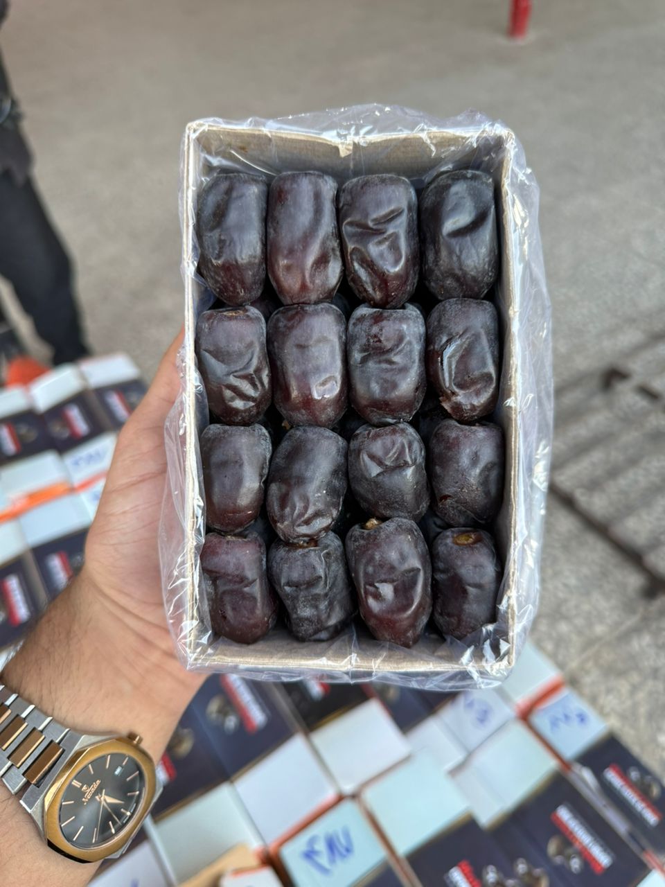 تصویر 1 از خرید بی‌ واسطه خرما مضافتی کشاورزان ریگان + فروش