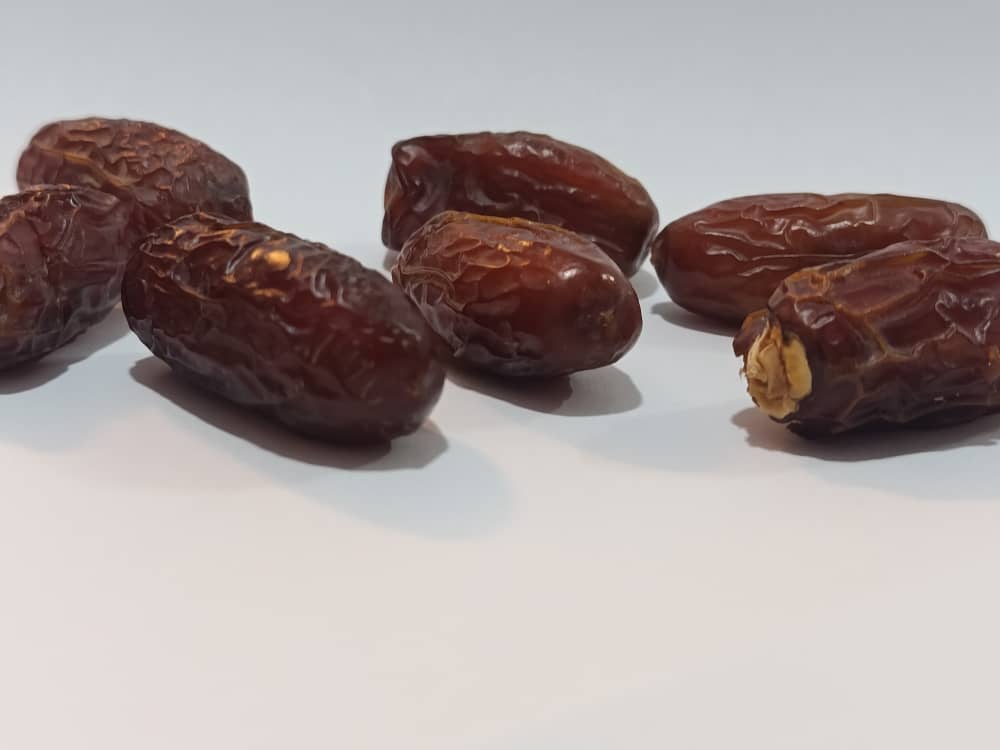 تصویر 4 از فروش مستقیم خرما مضافتی رستم‌ آباد بم + خرید بی‌ واسطه