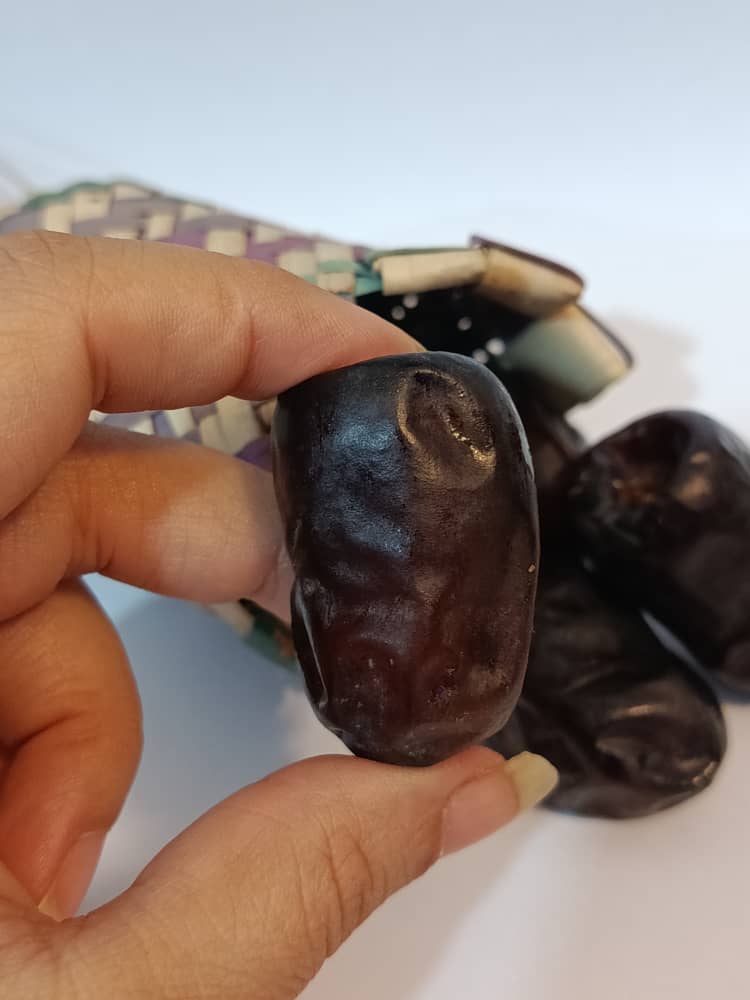 تصویر 1 از فروش بی‌ واسطه خرما مضافتی بروات بم + قیمت روز