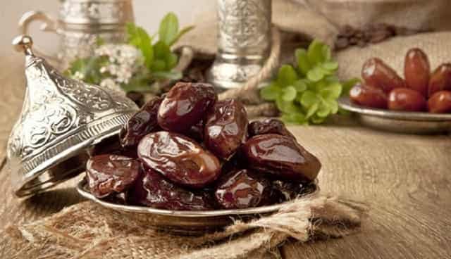 تصویر 3 از قیمت خرید خرما کبکاب خوزستان + فروش ویژه