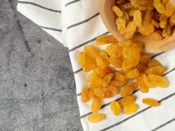تصویر 1 از فروش کشمش پلویی گلدن ملایر درجه یک + قیمت خرید به صرفه