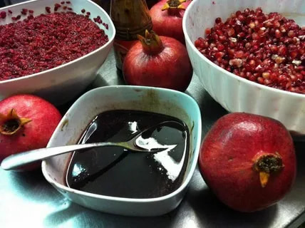 تصویر 2 از قیمت خرید رب انار صادراتی + فروش ویژه