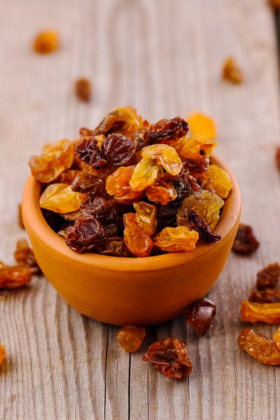 تصویر 5 از قیمت کشمش سبز در کنار آجیل + فروش عمده