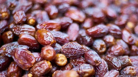 تصویر 3 از قیمت خرید خرما پیارم تازه + فروش ویژه