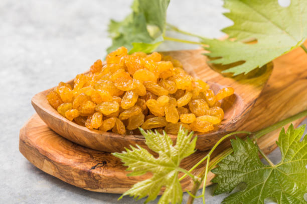 خرید کشمش تاکستان
