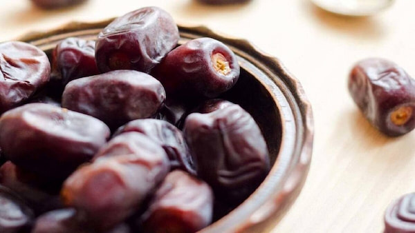 خرما گوشتی مغذی و خوشمزه با طعم دلپذیر و ناب
