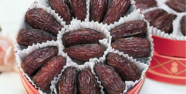 تصویر 2 از خرما عسلی سطلی تازه و خوشمزه با عطر مطبوع