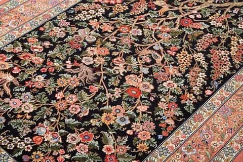 فرش ابریشمی زیبا + تراکم بالای گره ها