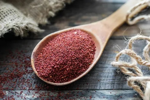 سماق خشک پودر شده خوش ‌رنگ