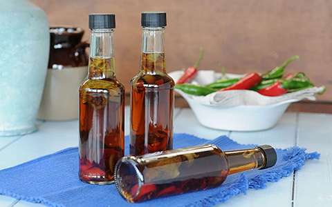 تصویر 1 از سرکه خرما تخمیری فیلترشده با صافی بالا و مناسب برای سالاد