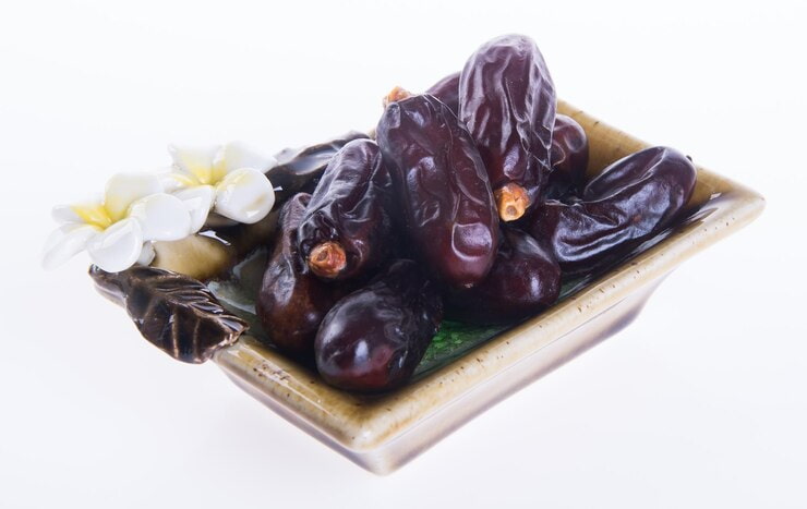 خرما مضافتی تازه بدون مواد نگه دارنده