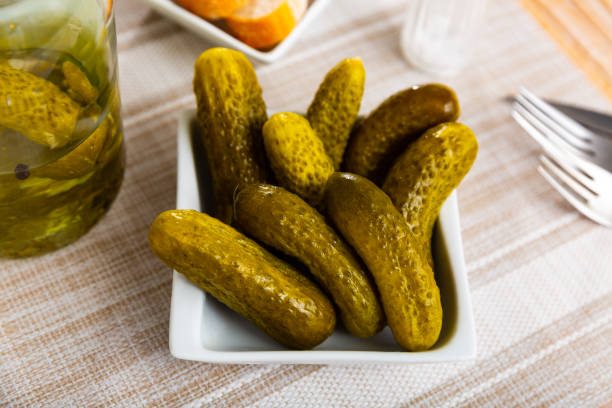 تصویر 1 از خیارشور تخمیری بدون نگهدارنده شیمیایی