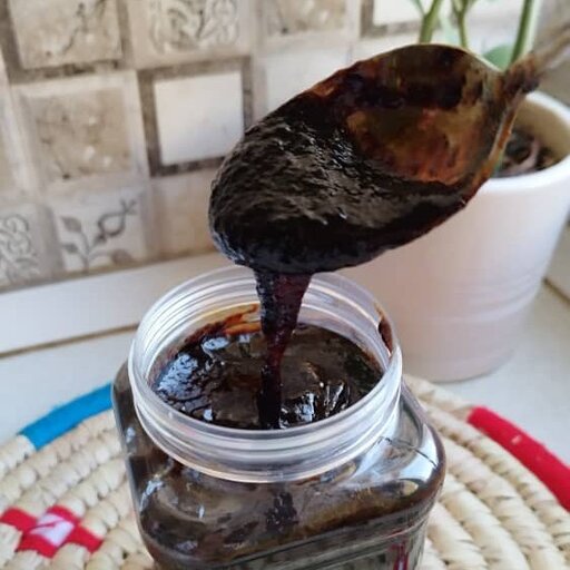 تصویر 5 از رب انار بسته بندی شیشه ای ترش گیلان خانگی و ارگانیک