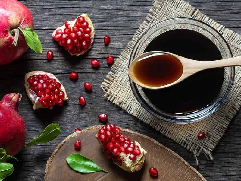 تصویر 2 از رب انار اصل ساوه ملس و خانگی با بسته بندی محلی