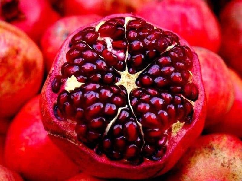 تصویر 3 از رب انار پاستوریزه شیشه ای ترش محلی ساوه