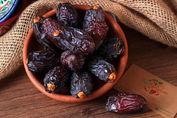 تصویر 4 از خرما عسلی کبکاب میان وعده ای سالم و خوشمزه