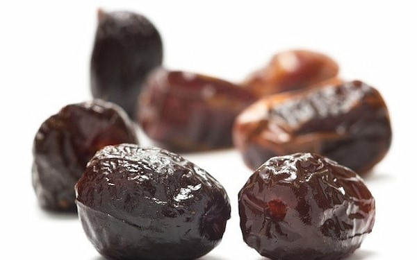 تصویر 2 از خرما مضافتی ممتاز بسته‌ بندی شده با ظاهر براق و شیک