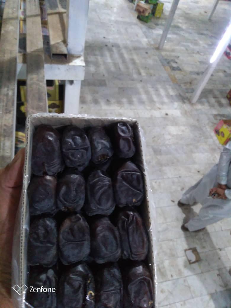 خرید و فروش عمده خرما مضافتی مرغوب کرمان